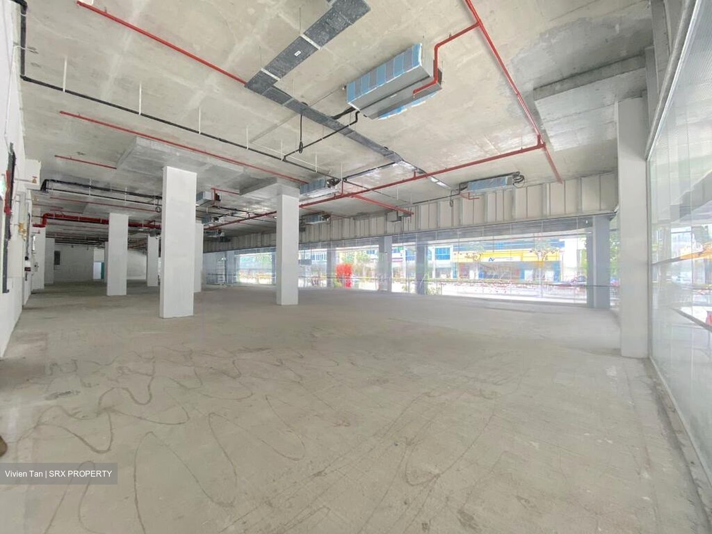 Midland House (D7), Retail #456676411
